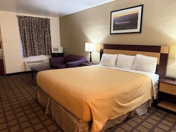 Knights Inn Wendover