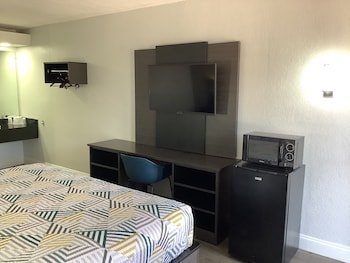 Motel 6 Memphis Northeast