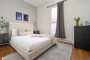 Prince Arthur Suites