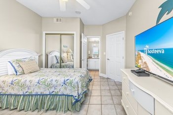 San Carlos Condominiums