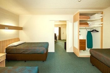 Box Hill Motel