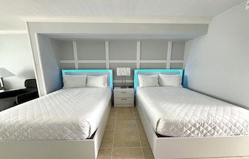 Lani Kai Island Resort
