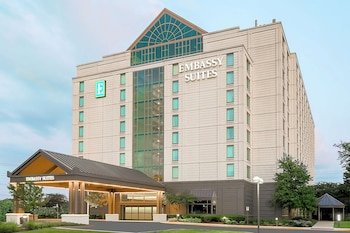 Embassy Suites Chicago Lombard Oak Brook