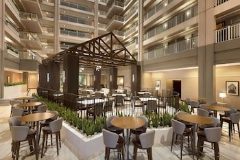 Embassy Suites Chicago Lombard Oak Brook