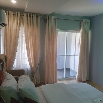 Prinaj Hotel & Resort