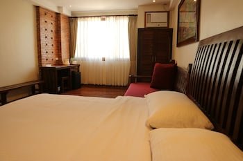 Mango Valley Hotel 3