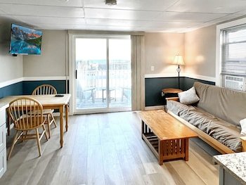 Ocean Air Suites