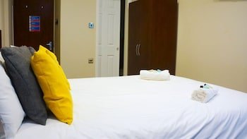 OYO Oban Hotel