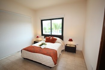Vineland Perigiali Villa