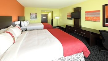 Holiday Inn Garland