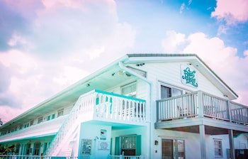 The BoatHouse Motel