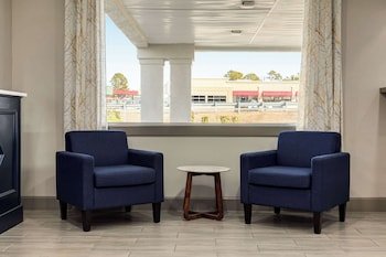 Days Inn by Wyndham Emporia