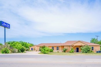Budget Host Inn Jourdanton