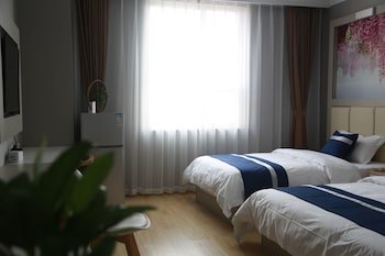 Golden Phoenix Hotel Beijing