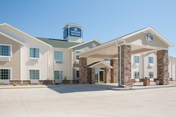Cobblestone Inn and Suites Winterset