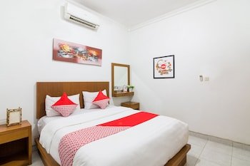 Penginapan Rb Syariah by OYO Rooms
