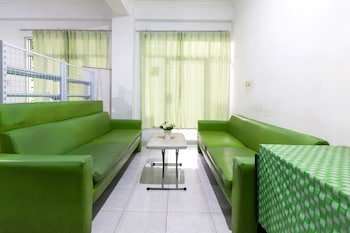 Penginapan Rb Syariah by OYO Rooms