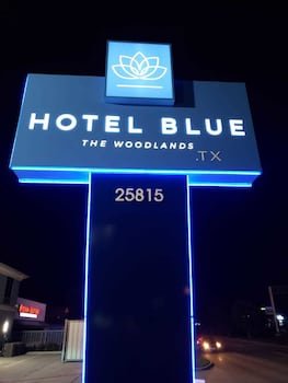 Hotel Blue