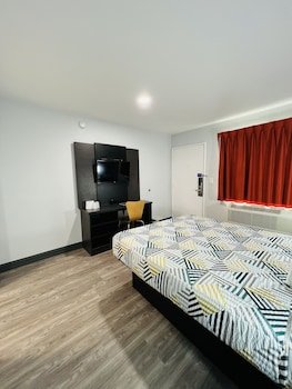 Motel 6