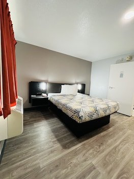 Motel 6