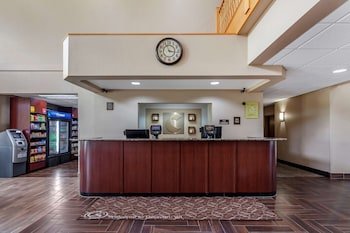 Comfort Suites Delavan - Lake Geneva Area