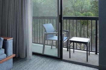 Courtyard Chesapeake Greenbrier