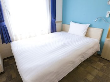 Toyoko Inn Shiki-eki Higashi-guchi