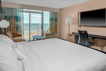Fairfield Inn & Suites Virginia Beach Oceanfront