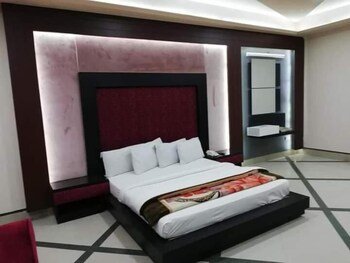 Hotel Grace inn Multan