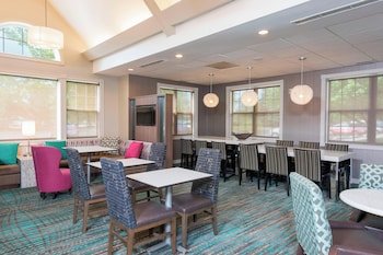 Residence Inn Grand Rapids West