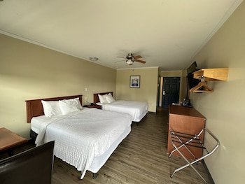 Travellers Inn Fredericton NB