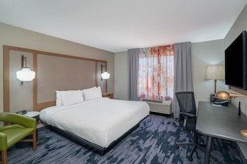 Fairfield Inn & Suites Memphis I-240 & Perkins
