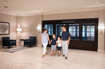 Crowne Plaza Albany – The Desmond Hotel