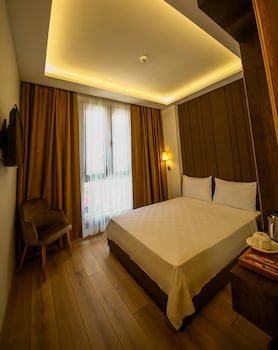 Alkan Palace Hotel