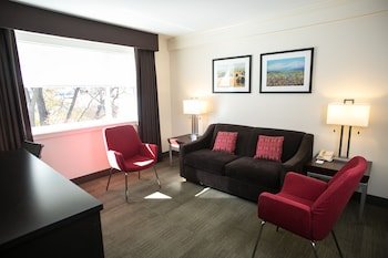 University of Georgia Hotel & Conference Center