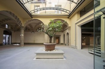 Signoria Apartments