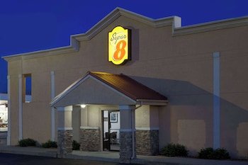 Super 8 by Wyndham Lafayette / Purdue Area