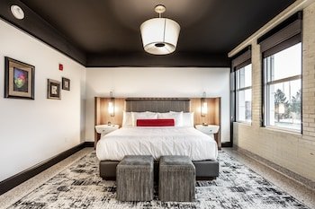 Bottleworks Hotel