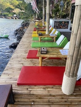 Phi Phi Green House