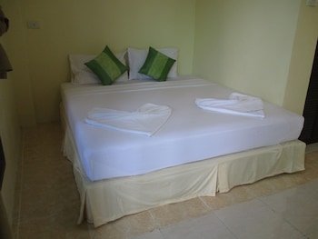Phi Phi Green House