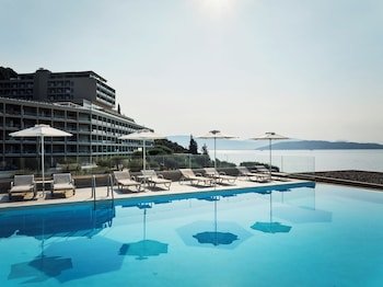 Atlantica Nissaki Beach