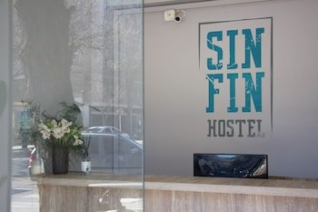 Sin Fin Hostel