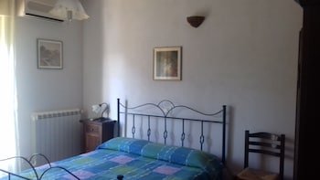 La Regina Di Adrano