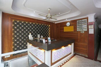 Hotel Pallvi Palace by OYO Rooms