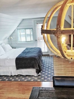 Crocker House Inn