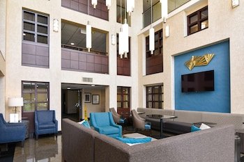 Best Western Plus Indianapolis North At Pyramids