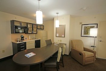 Candlewood Suites Newport News/Yorktown