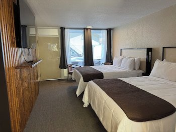 Sleepy Bear Motel