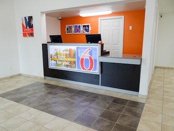 Motel 6 Erie