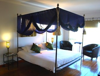 Villa Surprise